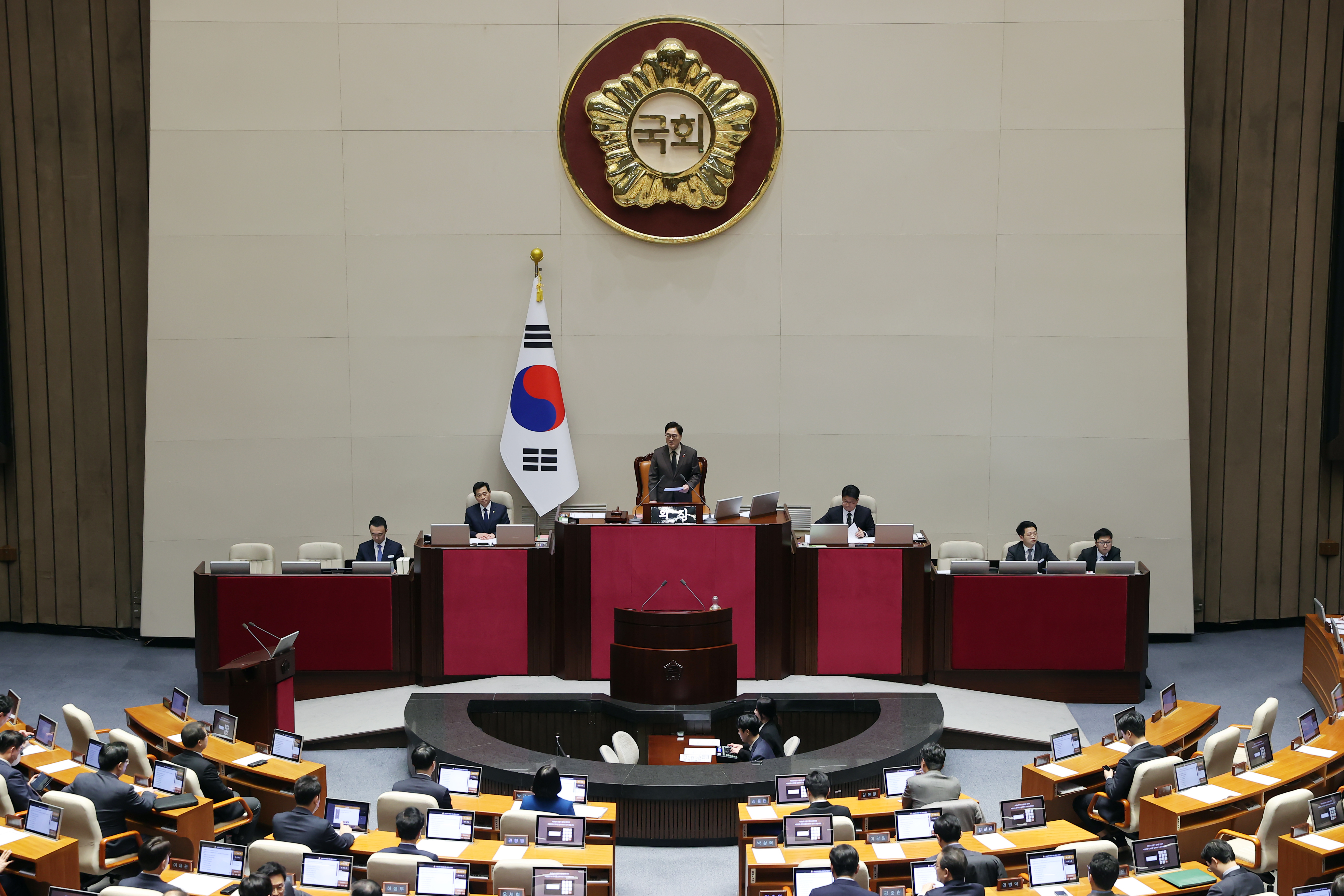 제422회국회(임시회) 제6차 본회의
