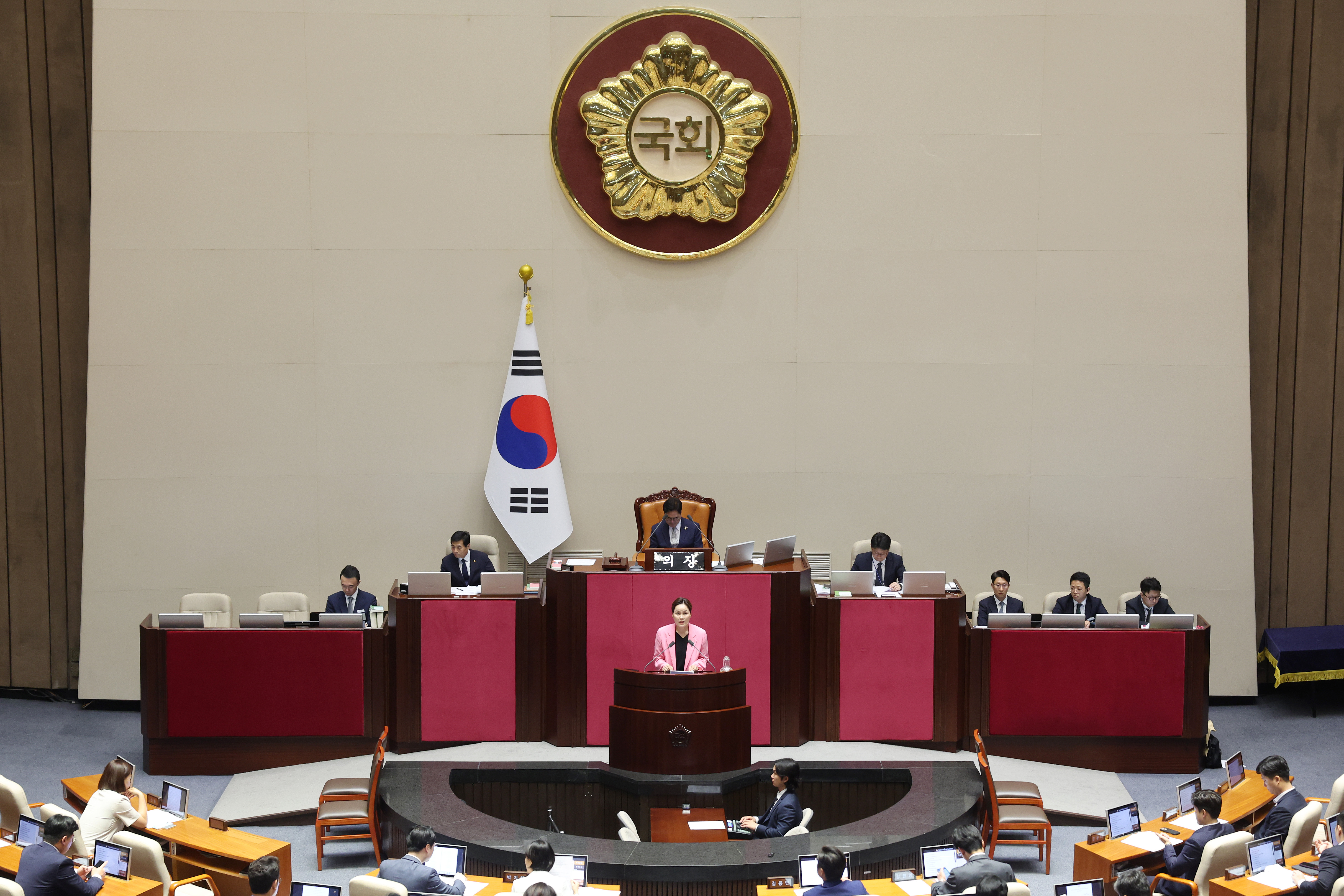 제426회국회(임시회) 제4차 본회의