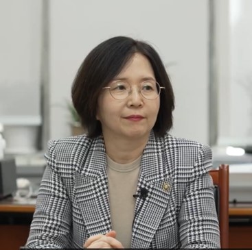 진선희
